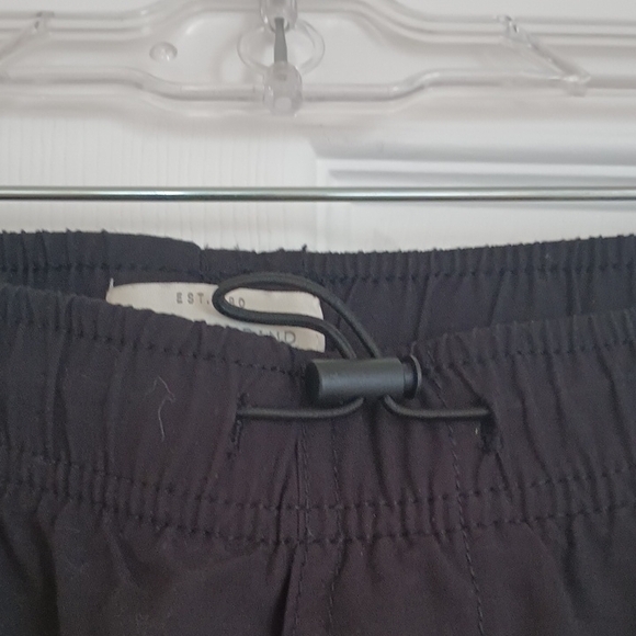 Lucky Brand Women's Black Cargo Pants, L - Picture 4 of 9